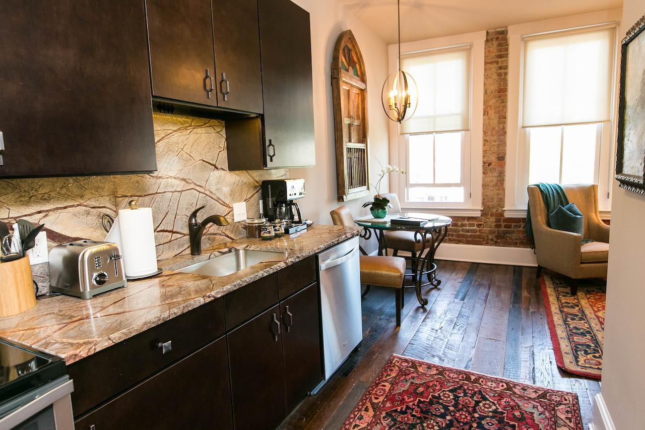Queen Suite