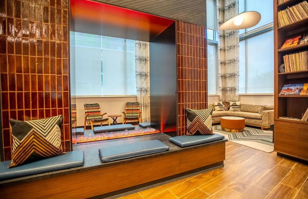 Doubletree By Hilton Asheville Downtown-1