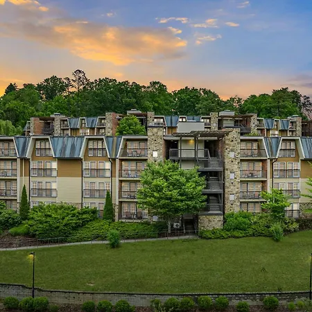 Lantern Lodge Asheville Biltmore Village-3