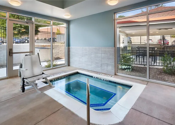 Candlewood Suites - Asheville Downtown By Ihg